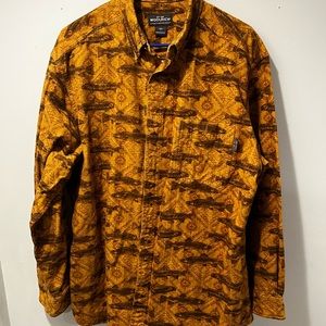 Mens wool rich fish pattern button up Large
